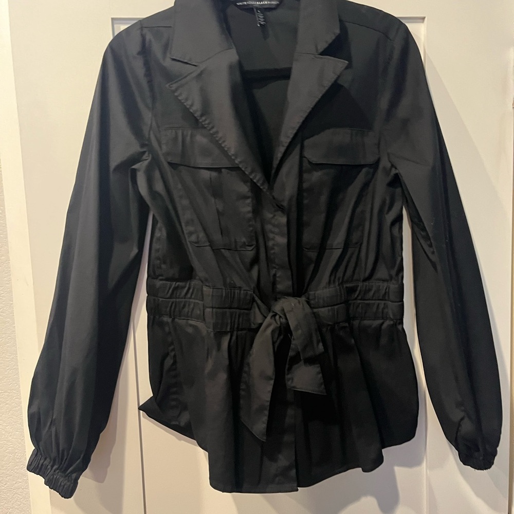 Black synced waist top